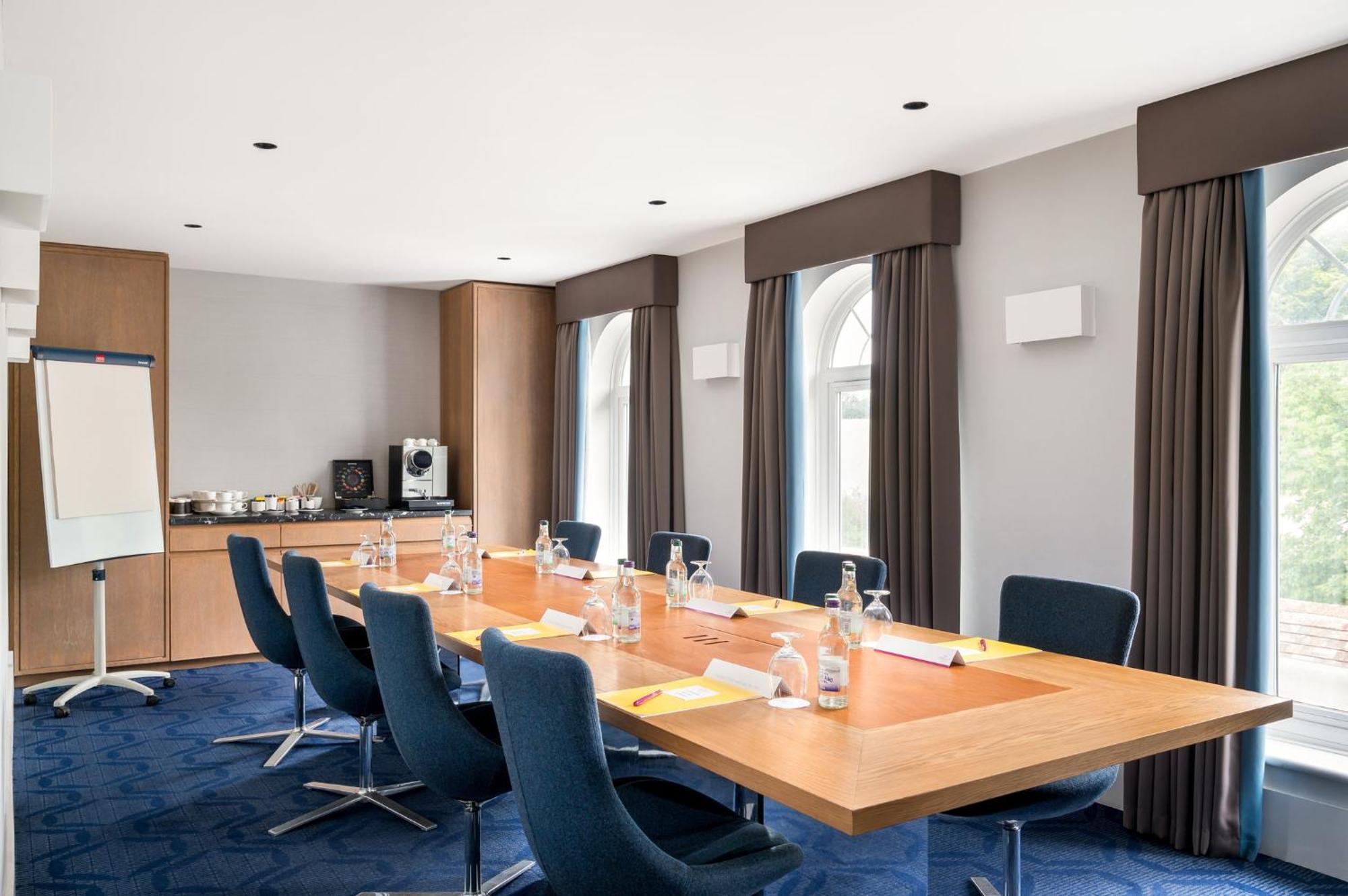 Crowne Plaza Gerrards Cross By Ihg Hotel