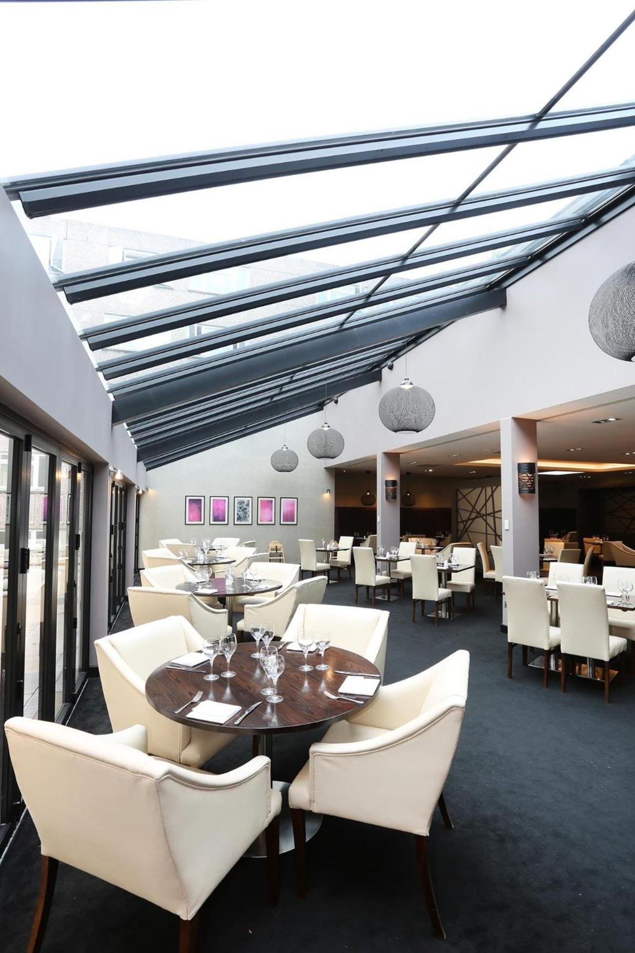 Отель Crowne Plaza Gerrards Cross By Ihg Биконсфилд