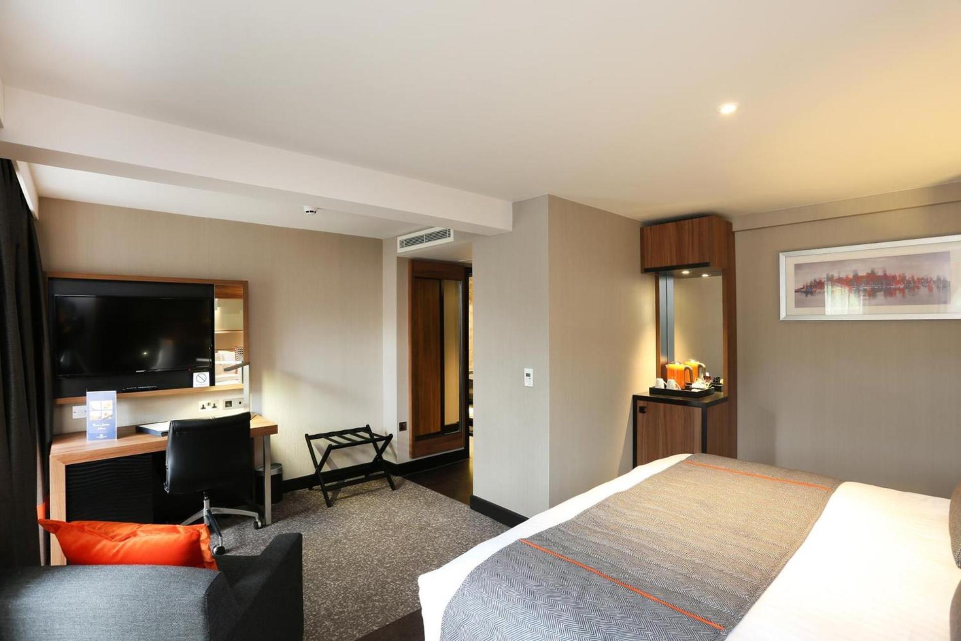 Crowne Plaza Gerrards Cross By Ihg Биконсфилд